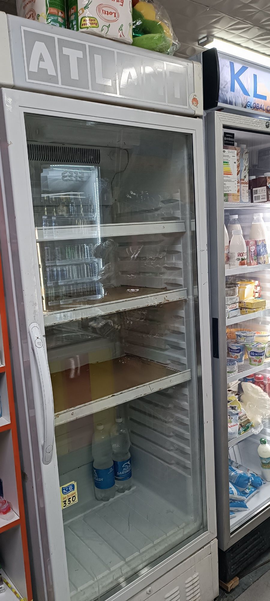 Продаю холодильник, с прозрачной дверцей, б/у всё работает
