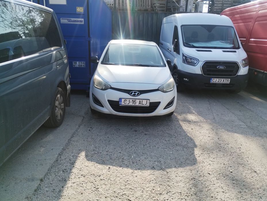 Hyundai i20 2014 3 bucăți