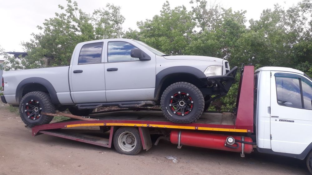 Услуги эвакуатора 24/7