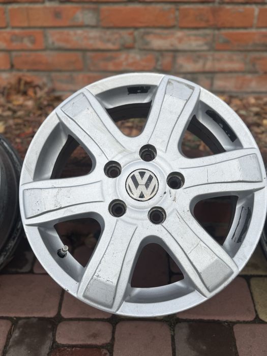 Продам диски на бус VW т5