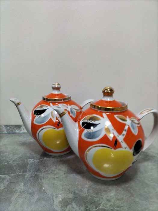 Продам советские заварные чайники.