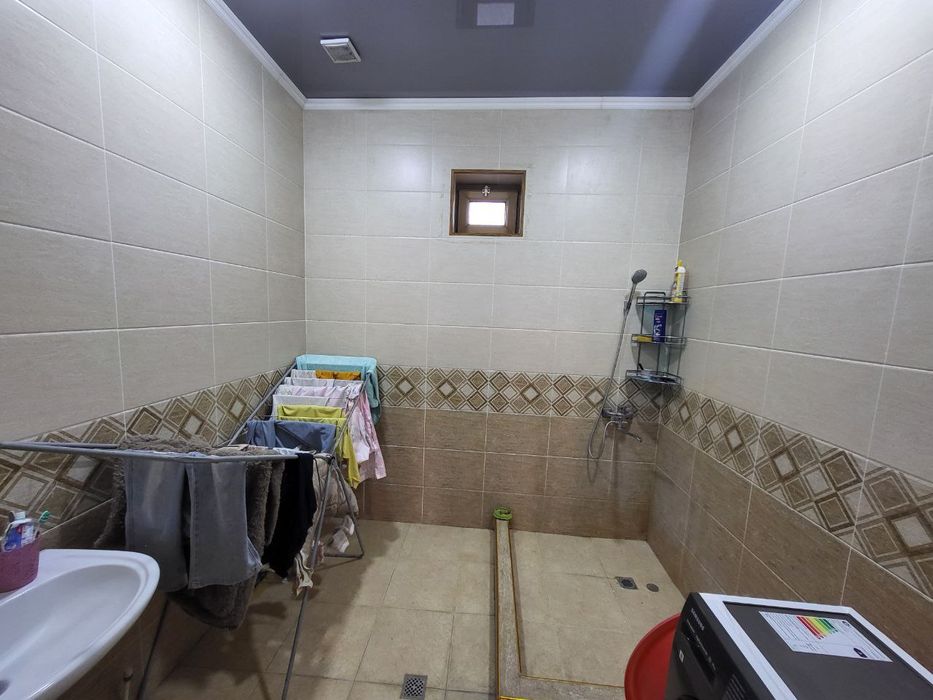 Uy sotiladi 10sotix yangi yulda