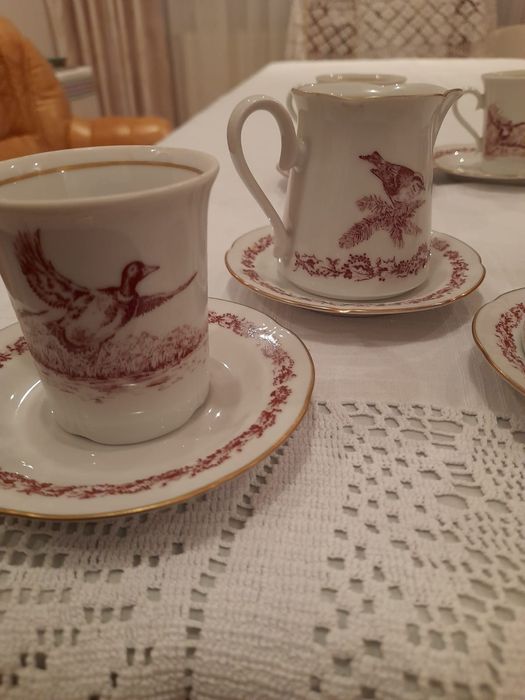 Vesela / Servici de ceai