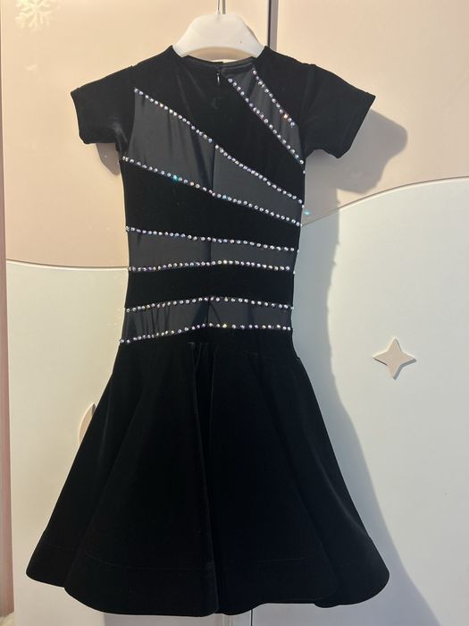 Rochie dans sportiv noua fete