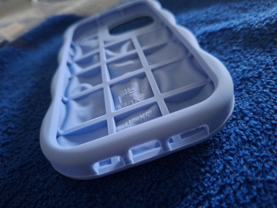 Husa cu stitch pentru iphone 15 pro max