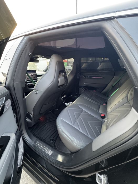 Zeekr 001 YOU qora 33.900$