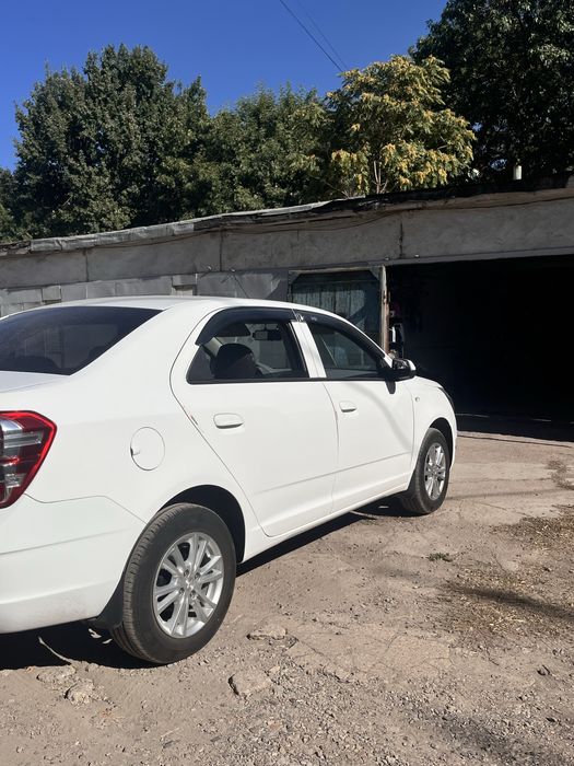 Chevrolet Cobalt (4 позиция)