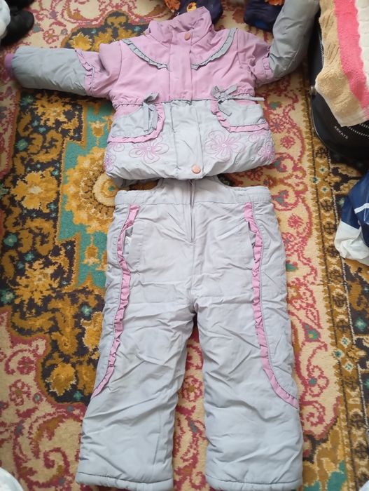 Отдам детские вещи