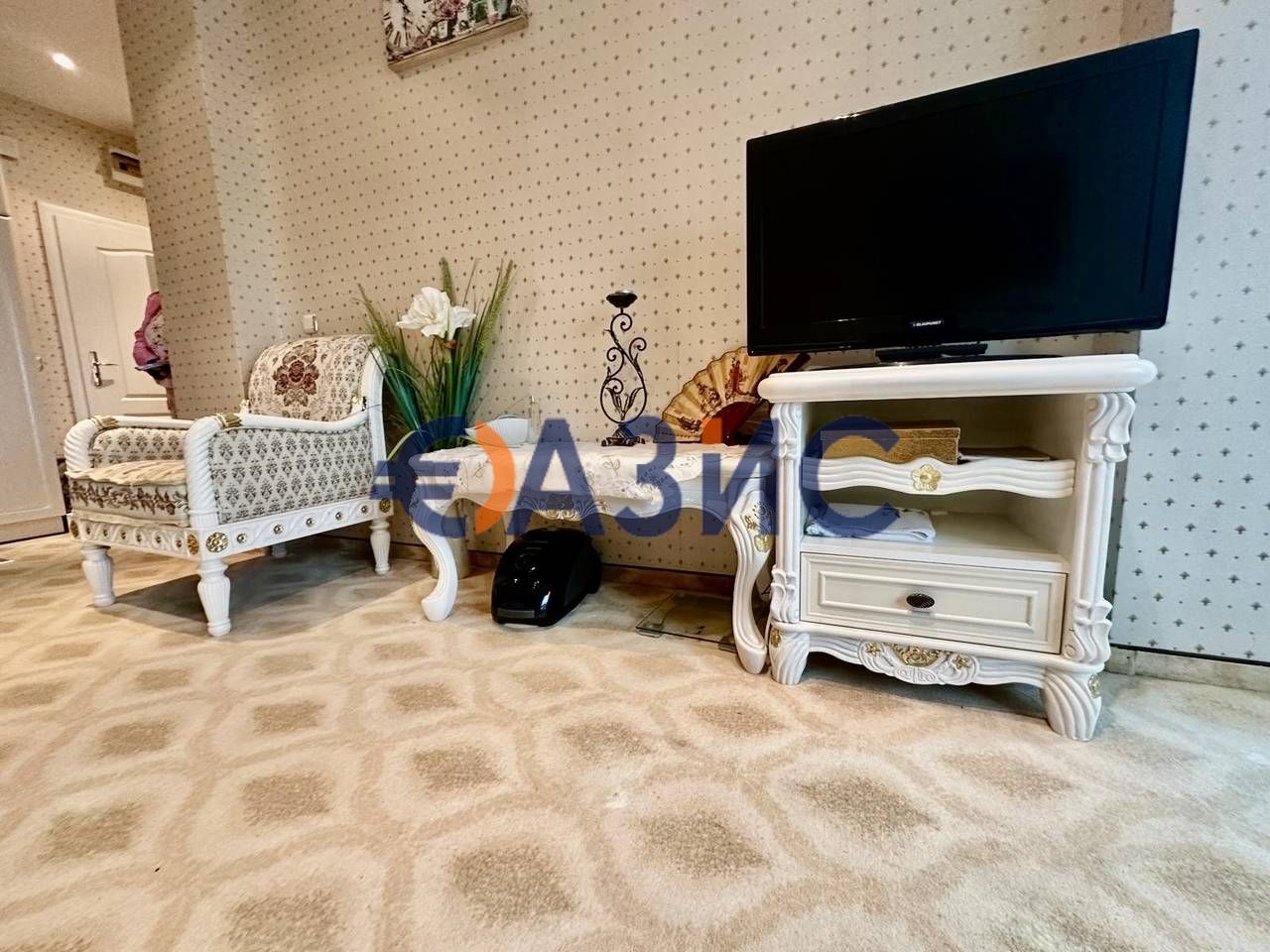 Продава се Двустаен апартамент в к.к. Елените - 65 кв.м за 1137 €/кв.м - Снимка #7