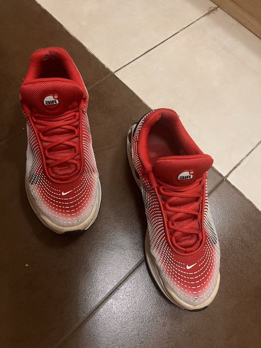 Nike Air Max Dn спешно
