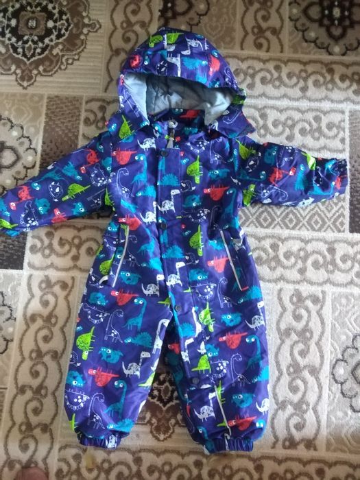 Продам детские комбинезоны  для мальчиков и девочек. Осень - Весна!