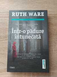 Într-o pădure întunecată- Ruth Ware