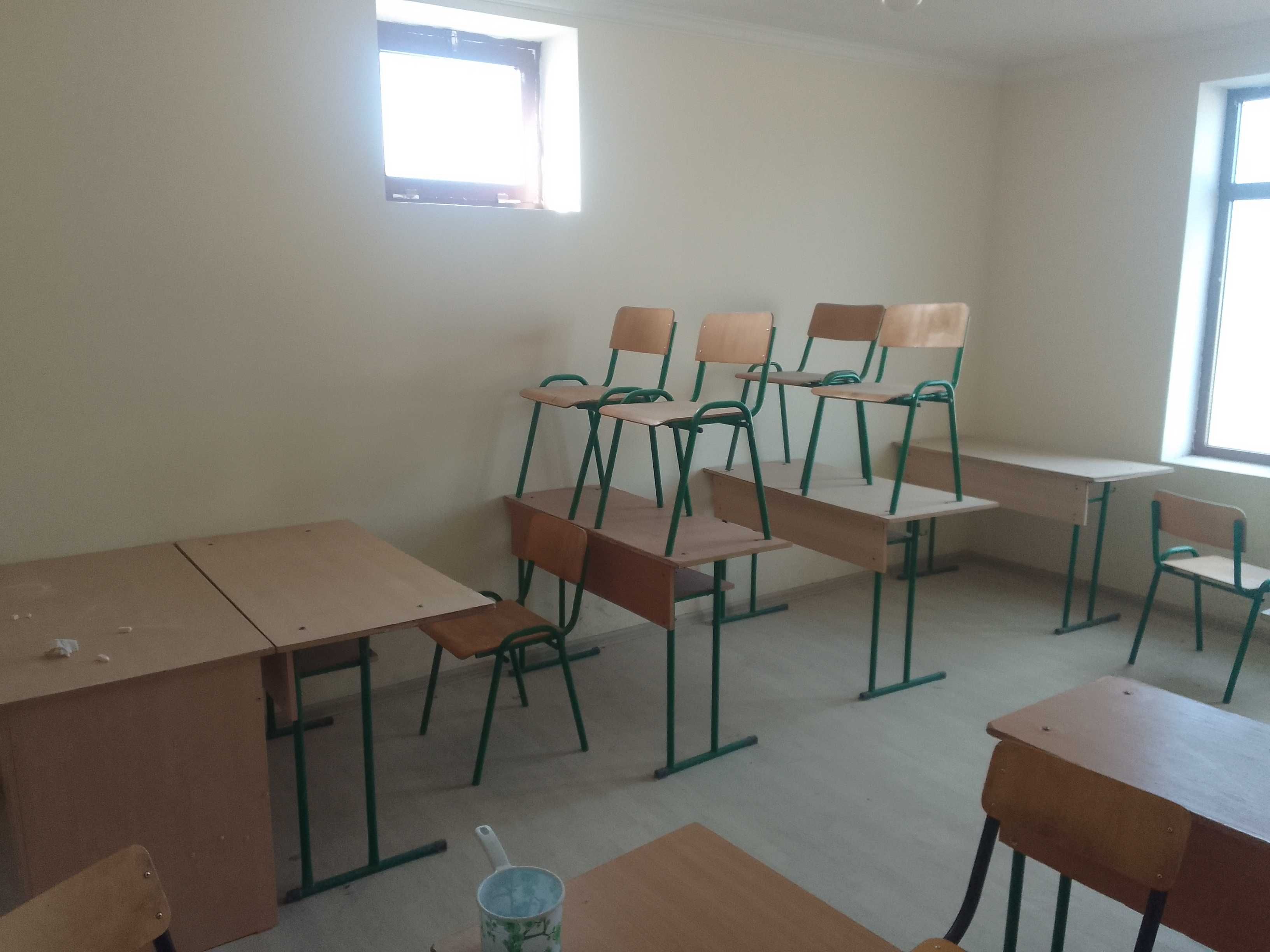 Parta stol stul doskalar xolati yaxshi