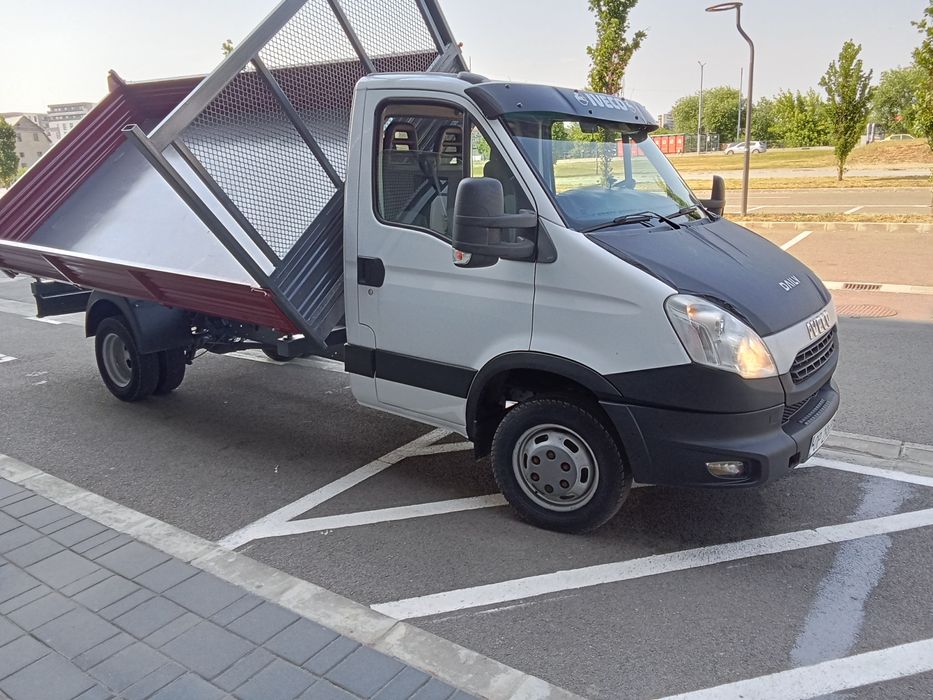 Iveco basculabil pe 3 parti 50c17