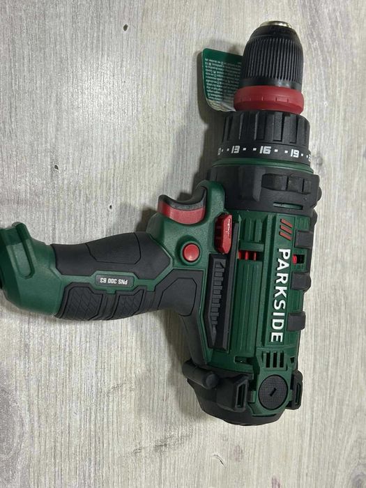 Пробивен Винтоверт PARKSIDE PNS 300 B3