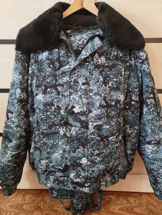 Продается бушлат тройка 48 размер