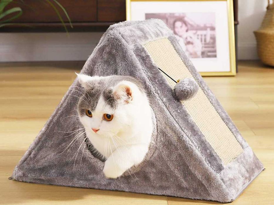 Casuta pliabila pentru pisici cu zona de zgariat si bila 44x42x26 cm