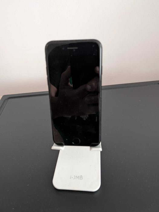 iPhone SE Gen.2 64 GB