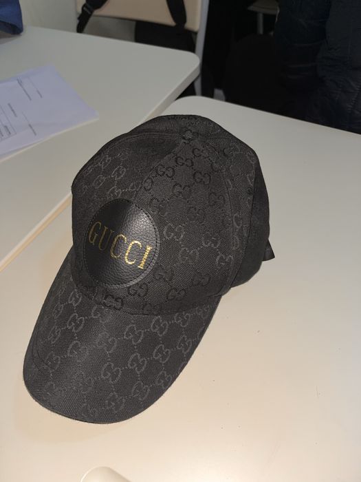 Gucci cap (Italy)
