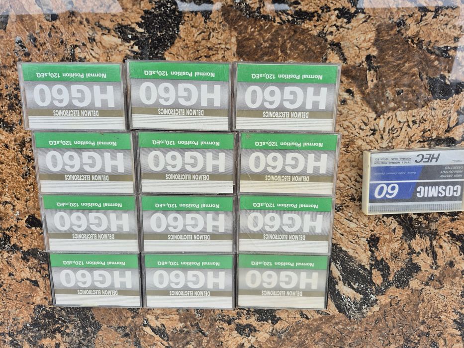 Vand 13 casete audio originale HG60&Cosmic 60 minute pentru reinregist