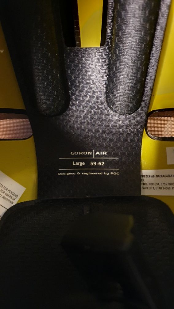 Vând cască Poc coron air mips aproape nouă