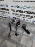 Pod Pedalier Pedala Frana Acceleratie Ambreaj Toyota Avensis T27 An 2009-2013 Volan Stanga 2.0 D