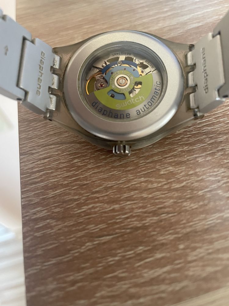 Swatch diaphane automatic