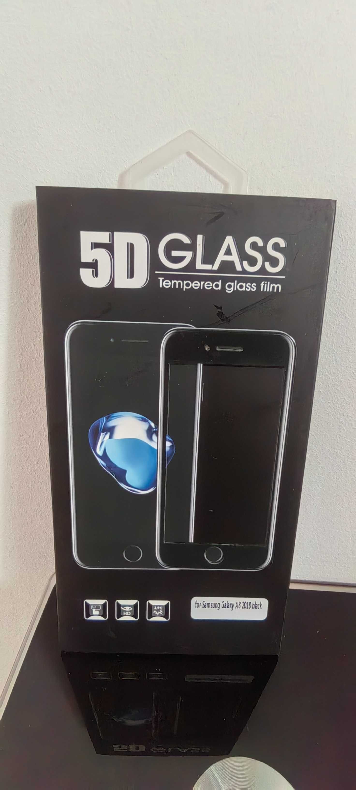 Vând huse de Samsung, iPhone și folie sticla ipad