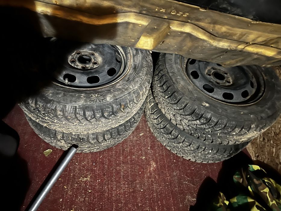 Зимняя решина на штампах R15 5x100