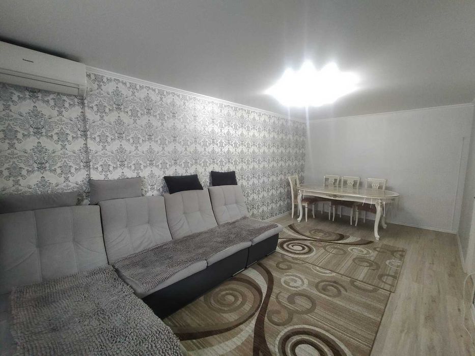 Продается 4х комнатная квартира  в районе Восток