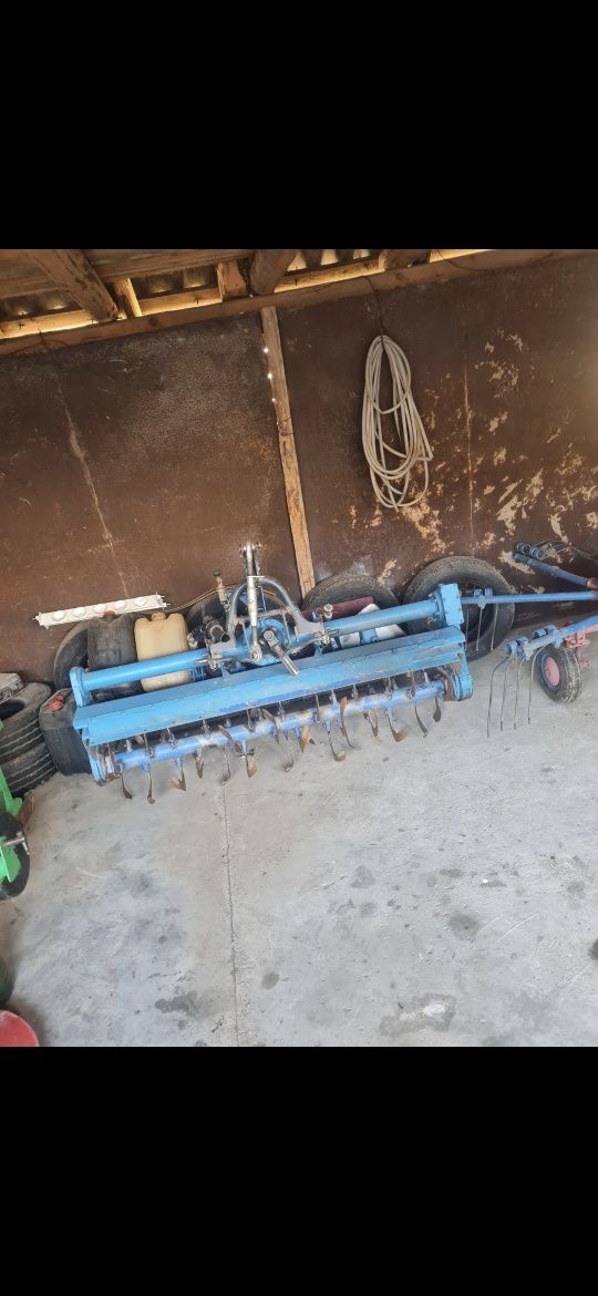 Vând toate utilajele la acest preț urgent