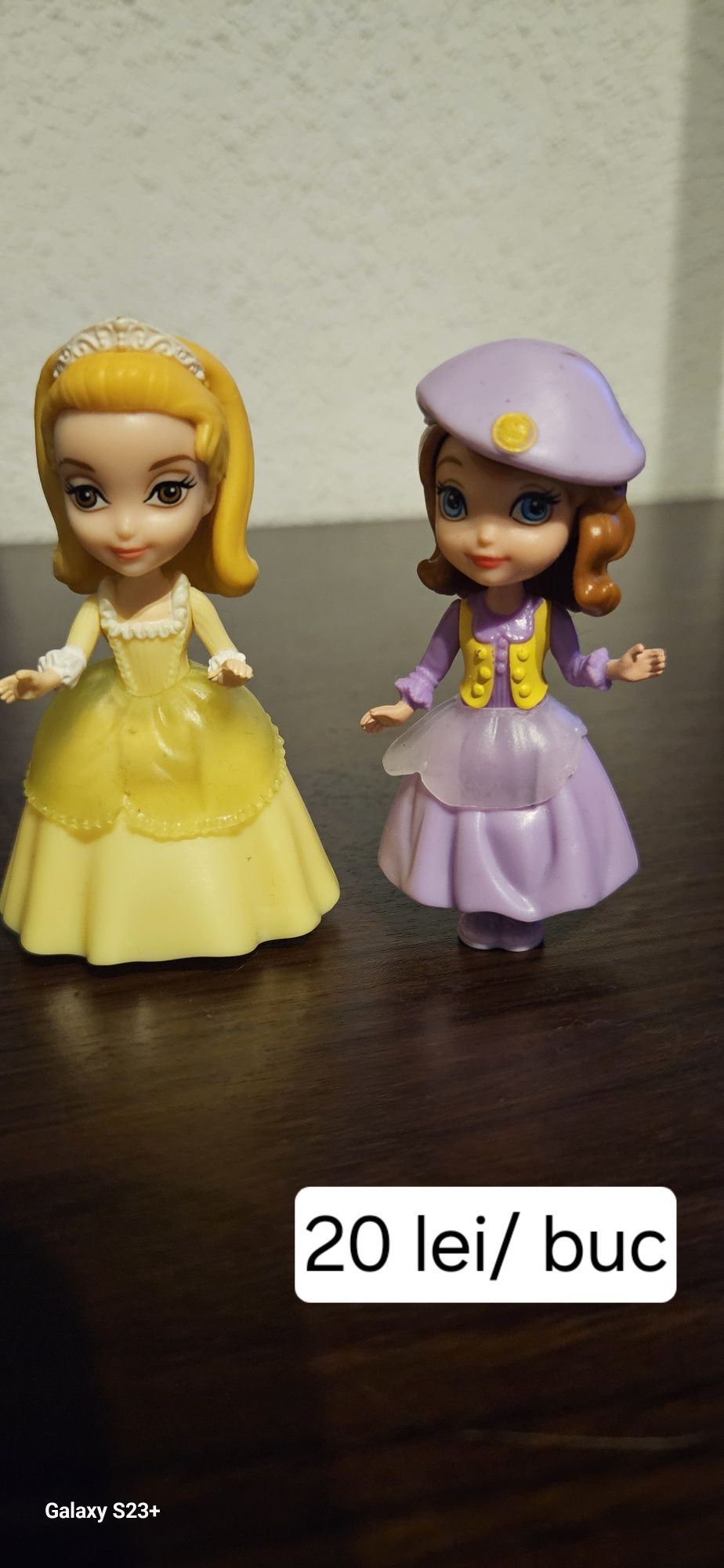 Figurine ( Twozies , disney,mattel )