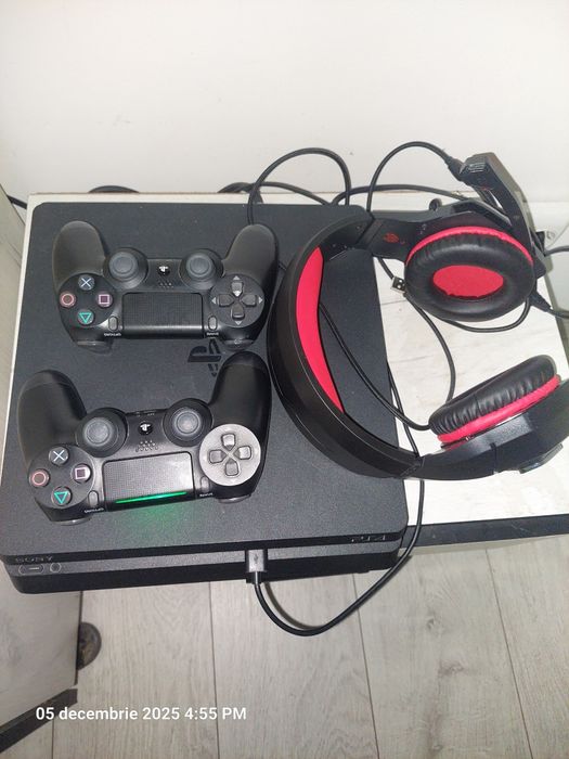 Ps4 slim + 12 jocuri