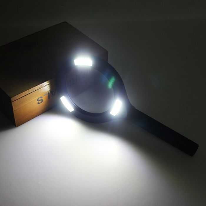 LED Лупа Работна Лампа с Осветление, увеличение х3 четене, работа 80 м