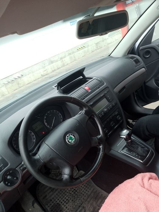 Vând Skoda Octavia automată 2008