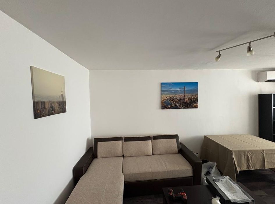 Дава се под наем Двустаен апартамент в София, Връбница 1 - 45 кв.м за 425 € - Снимка #1