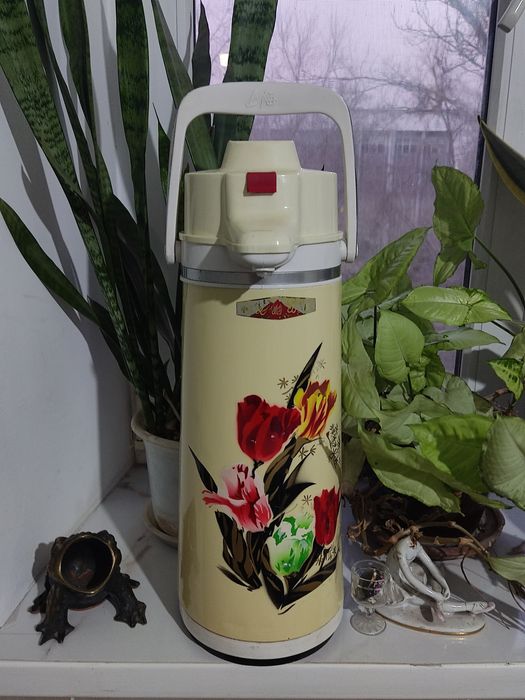 Термос пневматический 3 л.СССР