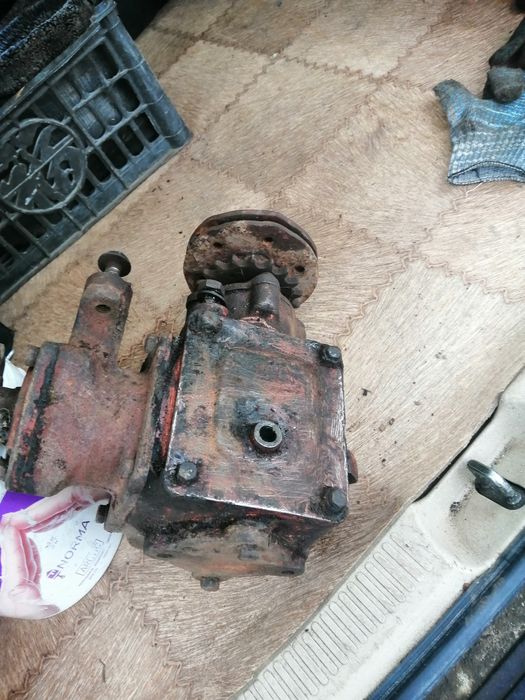 Угловой редуктор