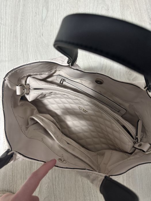 Geanta Guess originala