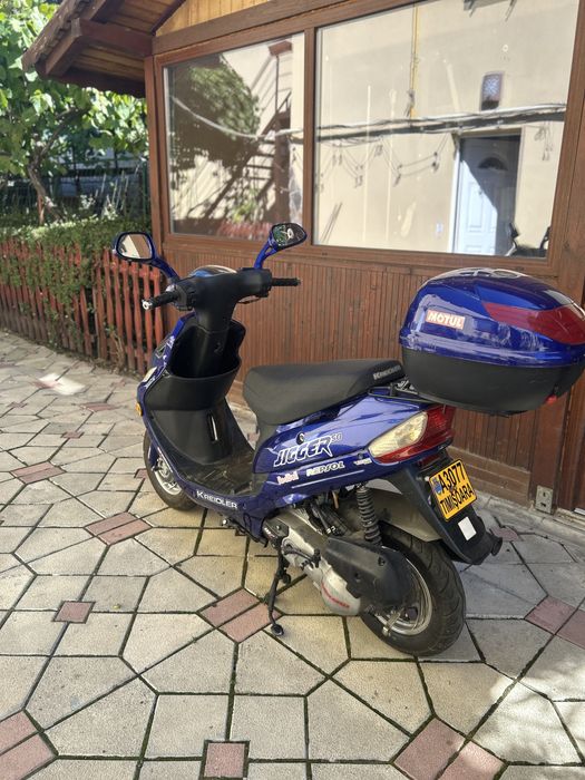 Scuter 49cc 2012