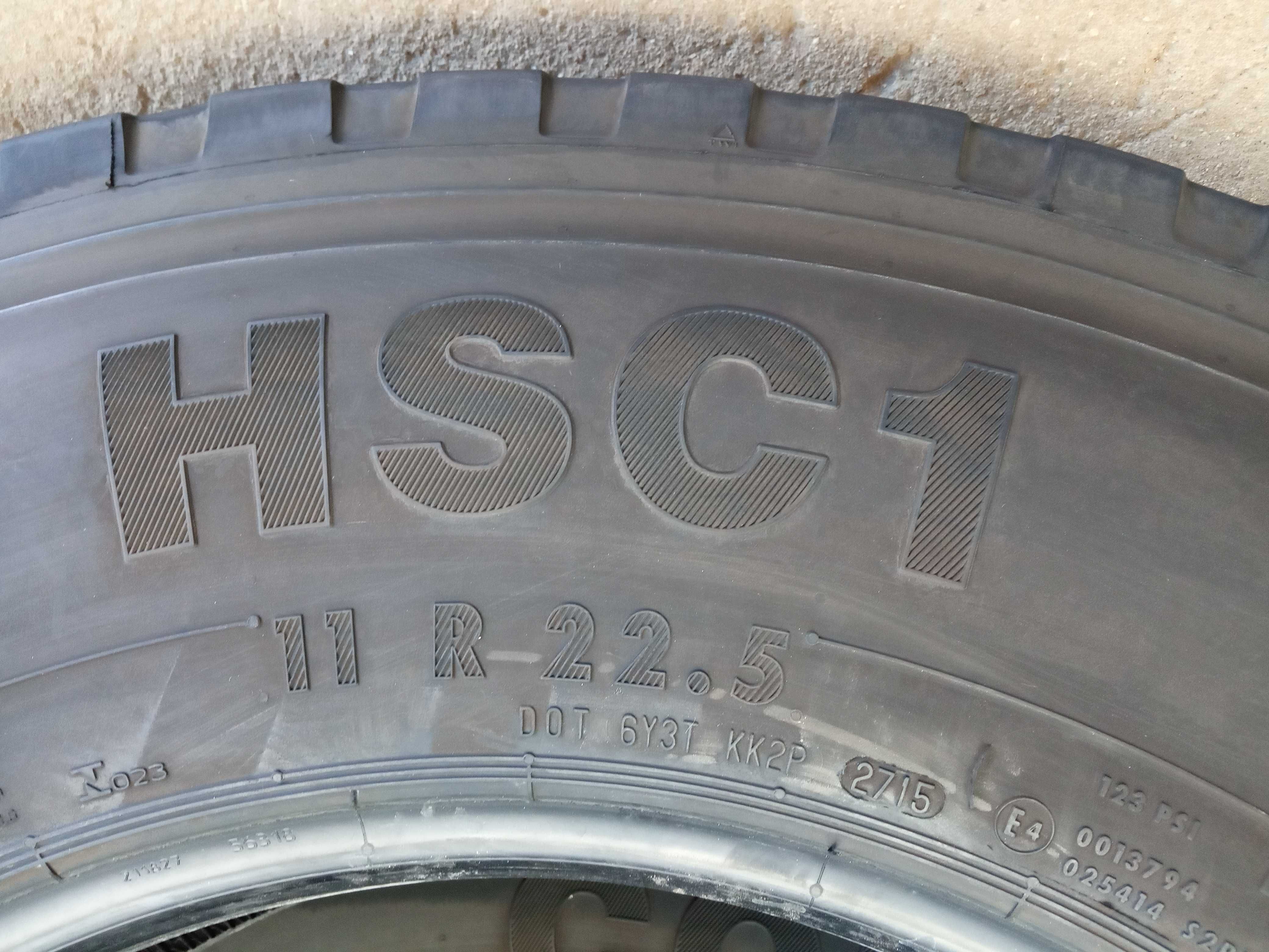 Тежкотоварни гуми 11R22.5 Continental Construction HSC1 148/145K M+S
