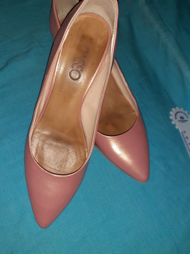 Vand pantofi roz nude 38