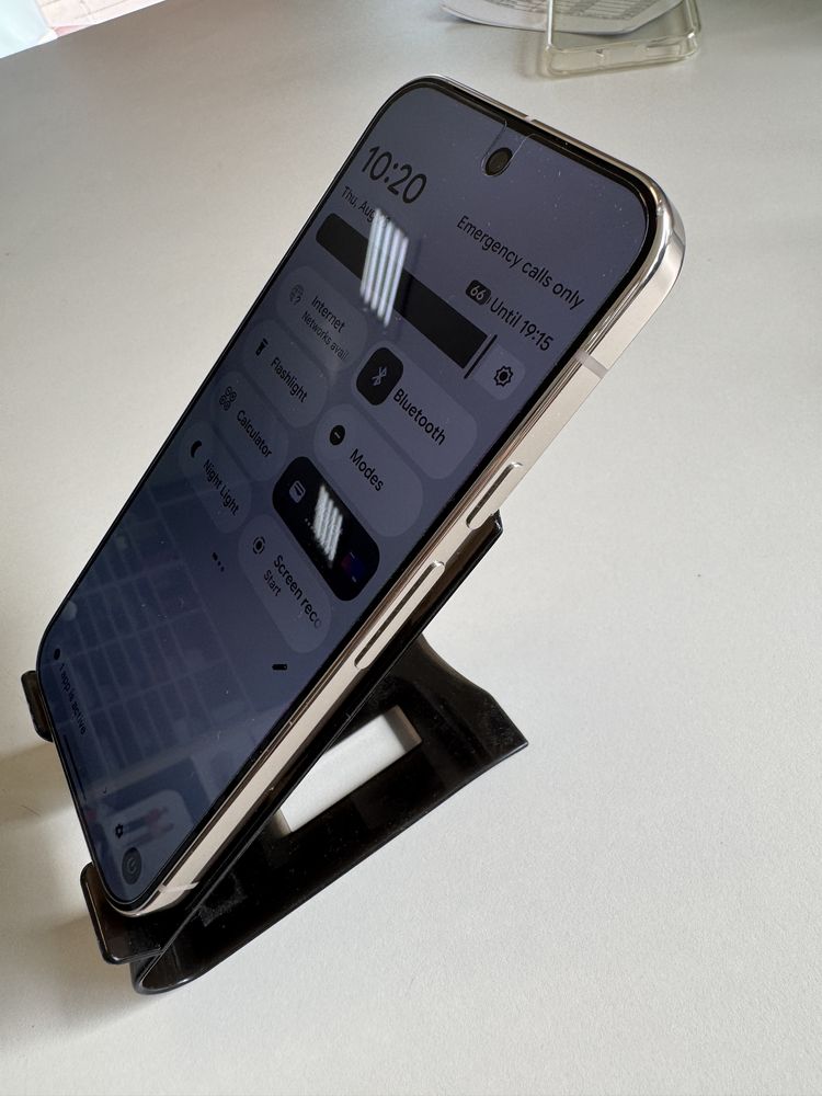 Google Pixel 9 pro 256 white