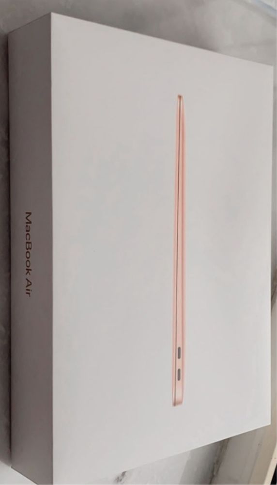 MacBook Air 13 золотистый
