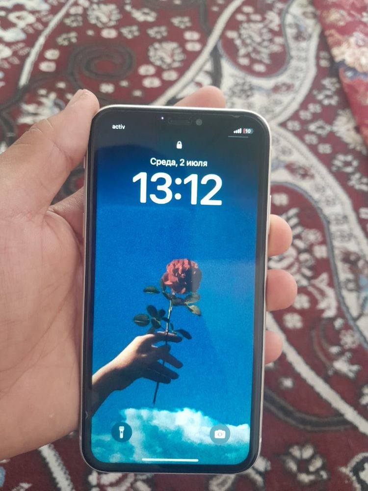 Iphone 11 с хорошим состоянием