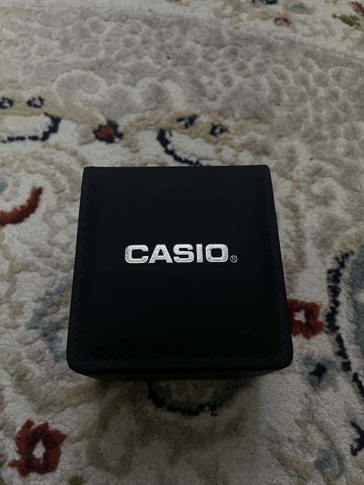 Часы casio черные и серебряные