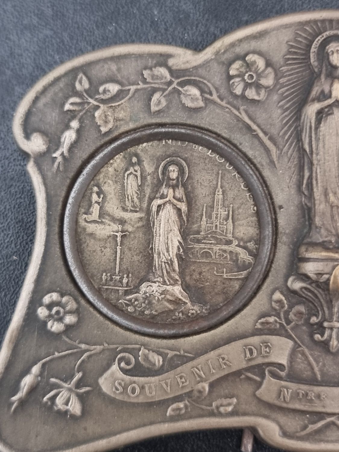 suvenir religios din Lourdes / Souvenir de Notre Dame de Lourdes