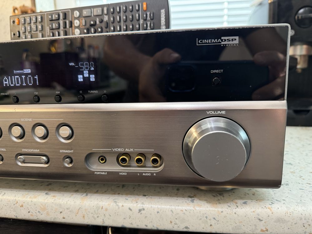 Yamaha RX-V467 resiver