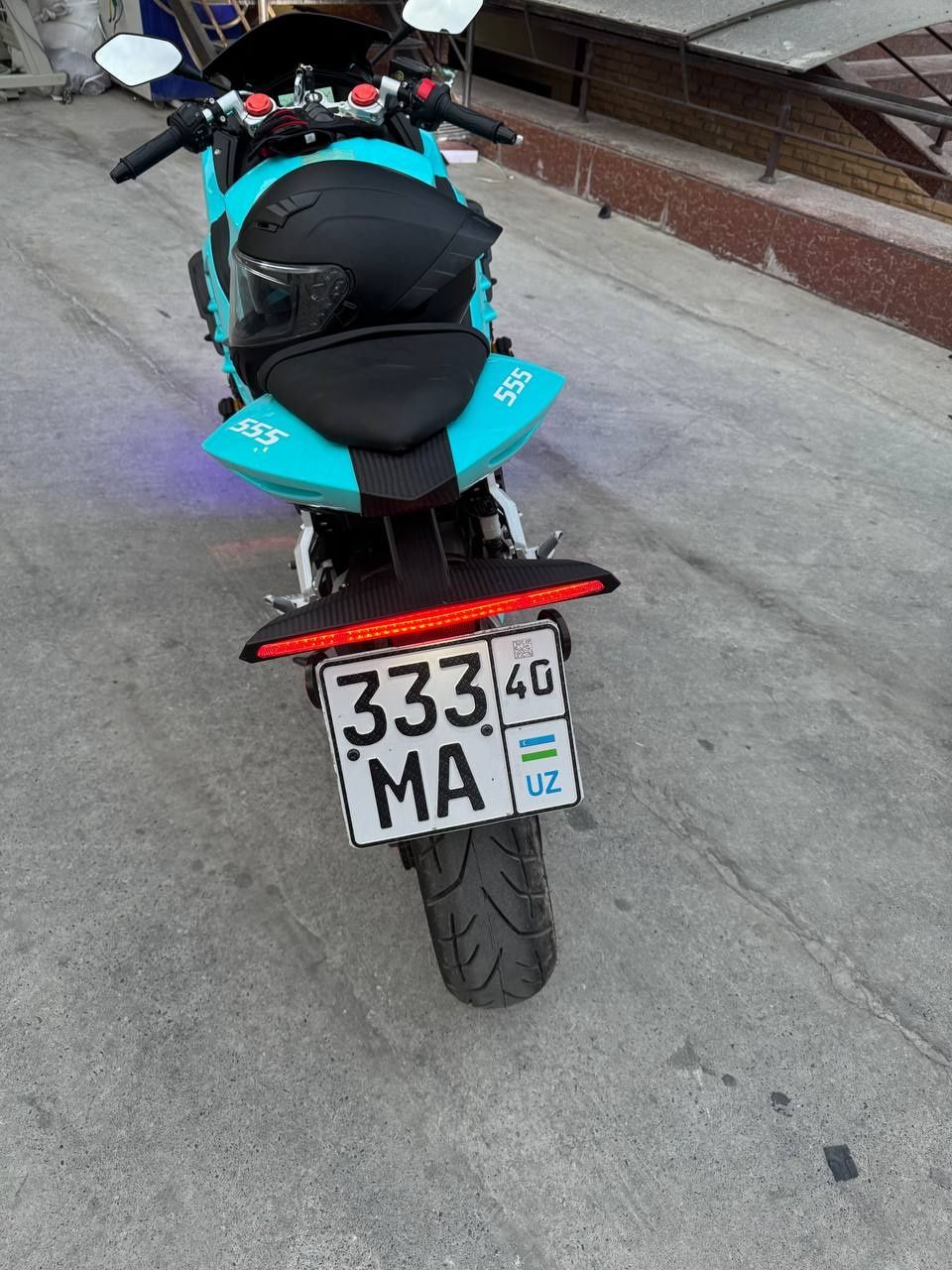 Moto sotiladi xolati zor