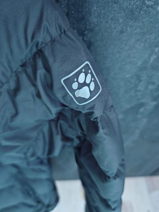 Продавам дамски  якета